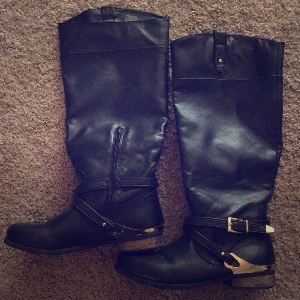 Knee-high Aldo Boots